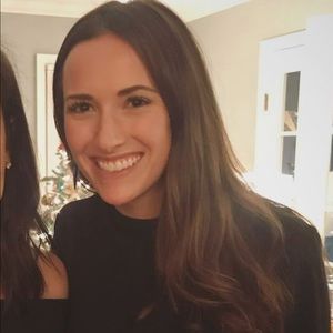 Meet your Posher, Lauren